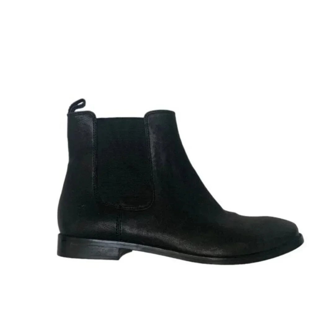 Frye Anna Chelsea  Black Leather Ankle Boot Pull On 8.5